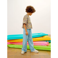 Weite Sommerjeans, hellblau